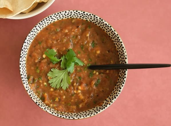 chile Tomatillo cafe Salsa (Mild/Medium)