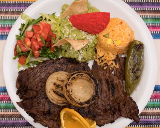 Plato De Comida Carne Asada