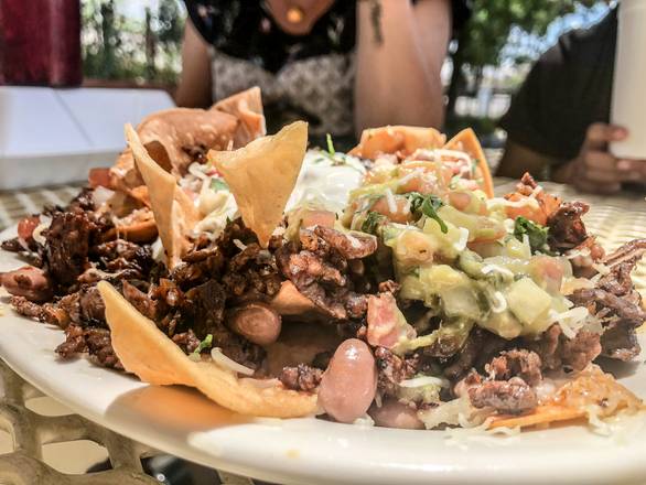 TG Nachos (With Meat)