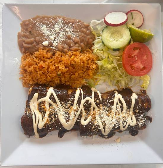 Enchiladas de Mole (Mole Enchiladas)