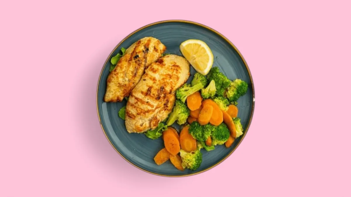 Chicken Fillet with Broccoli and Carrot or Potatoes