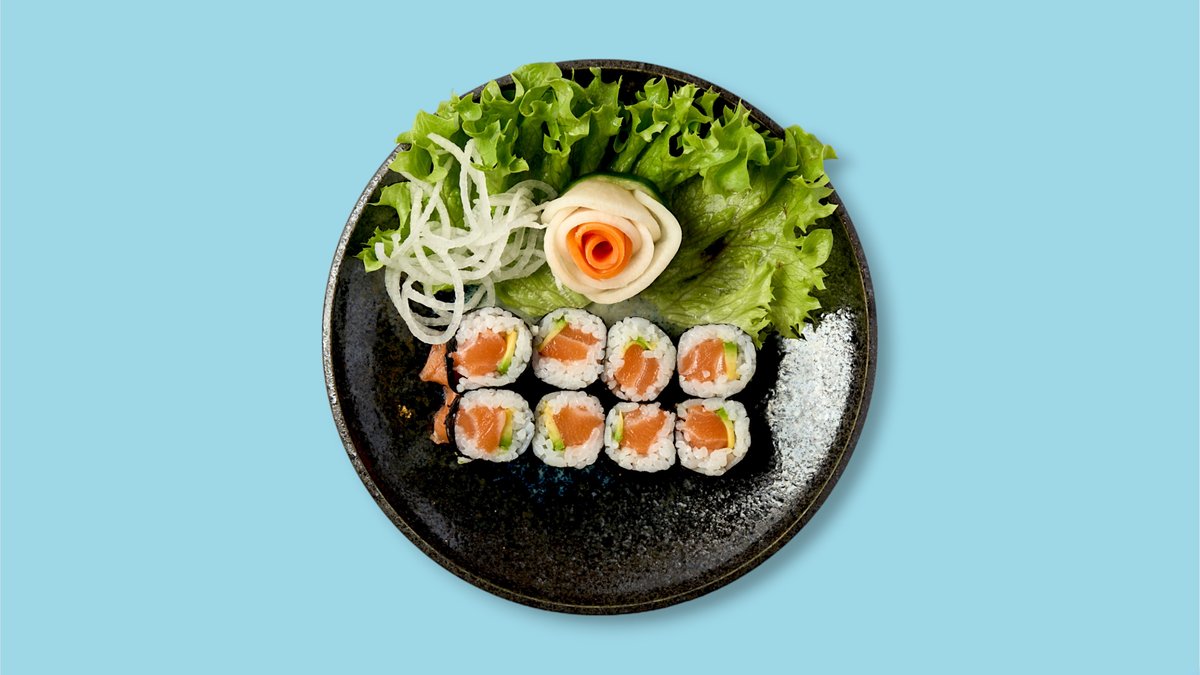 070. Sake Avocado Maki