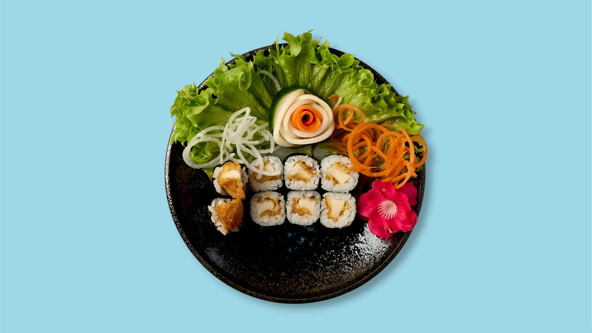 076. Chicken Avocado Maki