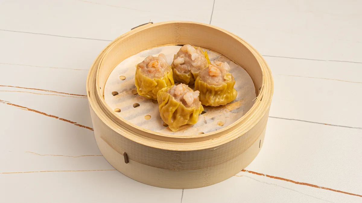 202. Garnélarák és sertésgombóc 鲜虾烧卖 Siu Mai w/ Shrimp