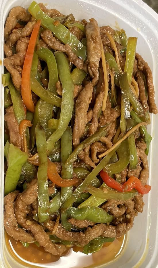 小椒牛肉丝 Beef with Julienne Peppers and Ginger