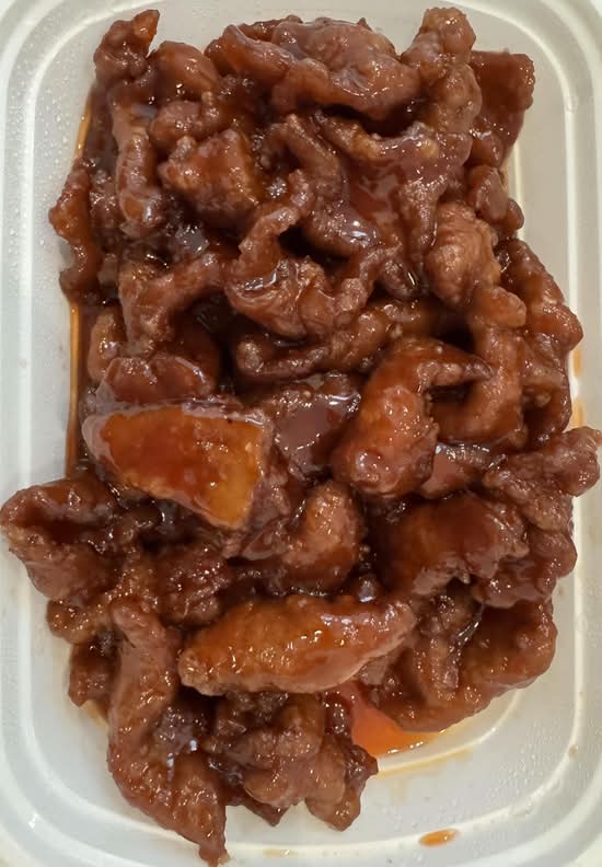 椰香脆皮牛 Crispy Beef with Coconut Sauce