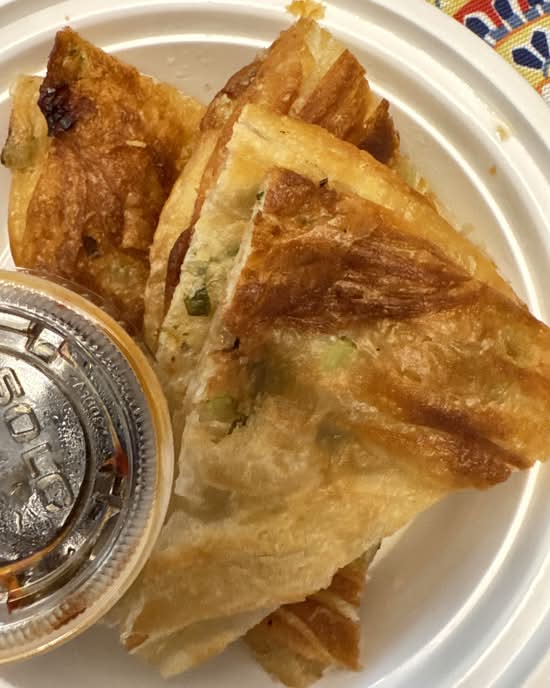 葱油饼 Scallion Pancakes