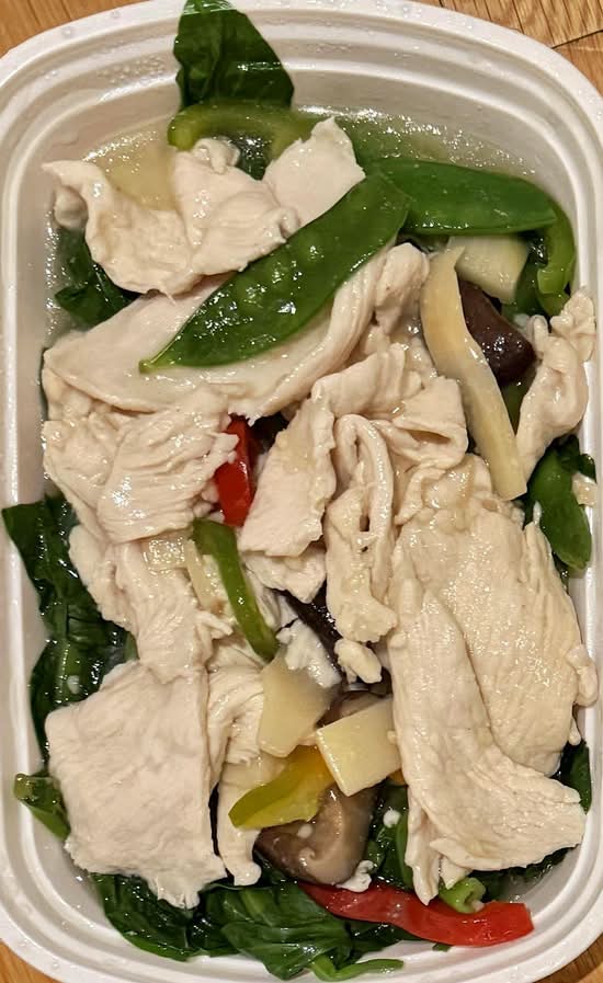 五彩鸡片 Sliced Chicken in White Garlic Sauce