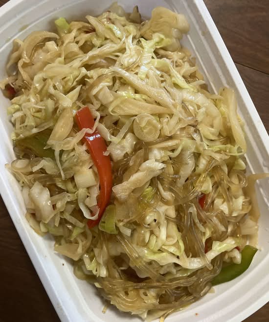 粉丝包心菜 Sweet Potato Noodles with Cabbage