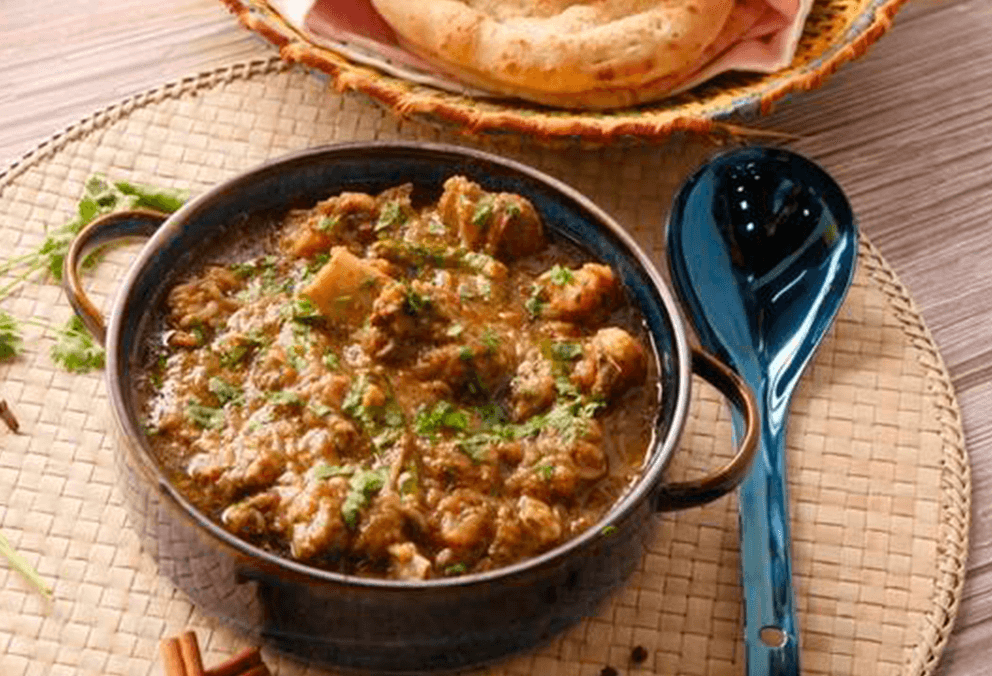 Gosht Hari Mirch Ka Bhuna