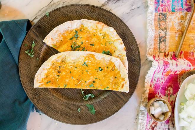 Cheese Garlic Naan