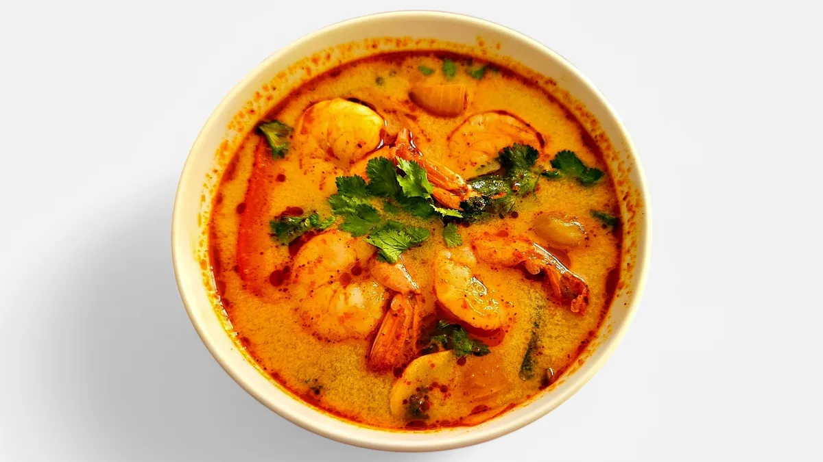 Hot and Sour Soup -Creamy (Tom Yum Nam Khon)