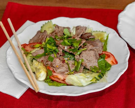 S.6 Thai Beef Salads (Yum Nua)