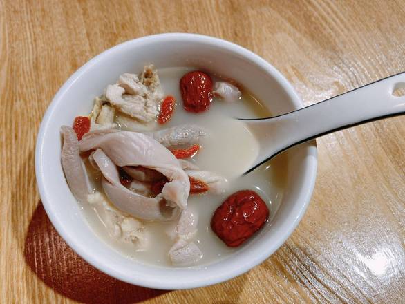 Pepper Pork Triple Chicken Soup/胡椒猪肚鸡汤