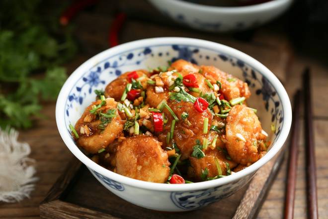 Spicy Dry Pot Egg Yolk Tofu/干锅玉子豆腐