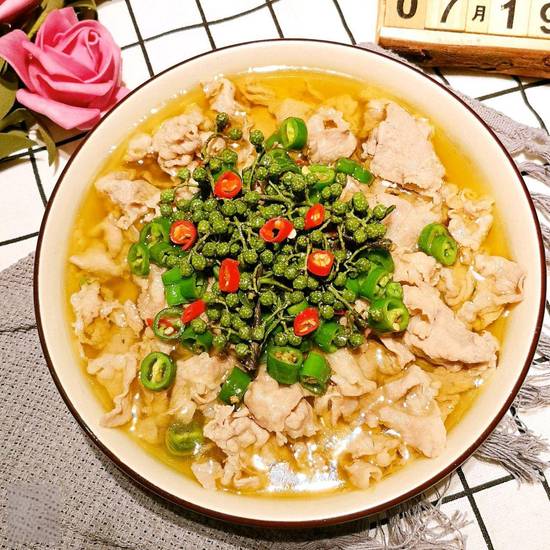 Teng Mei Pepper Beef/藤椒嫩牛肉