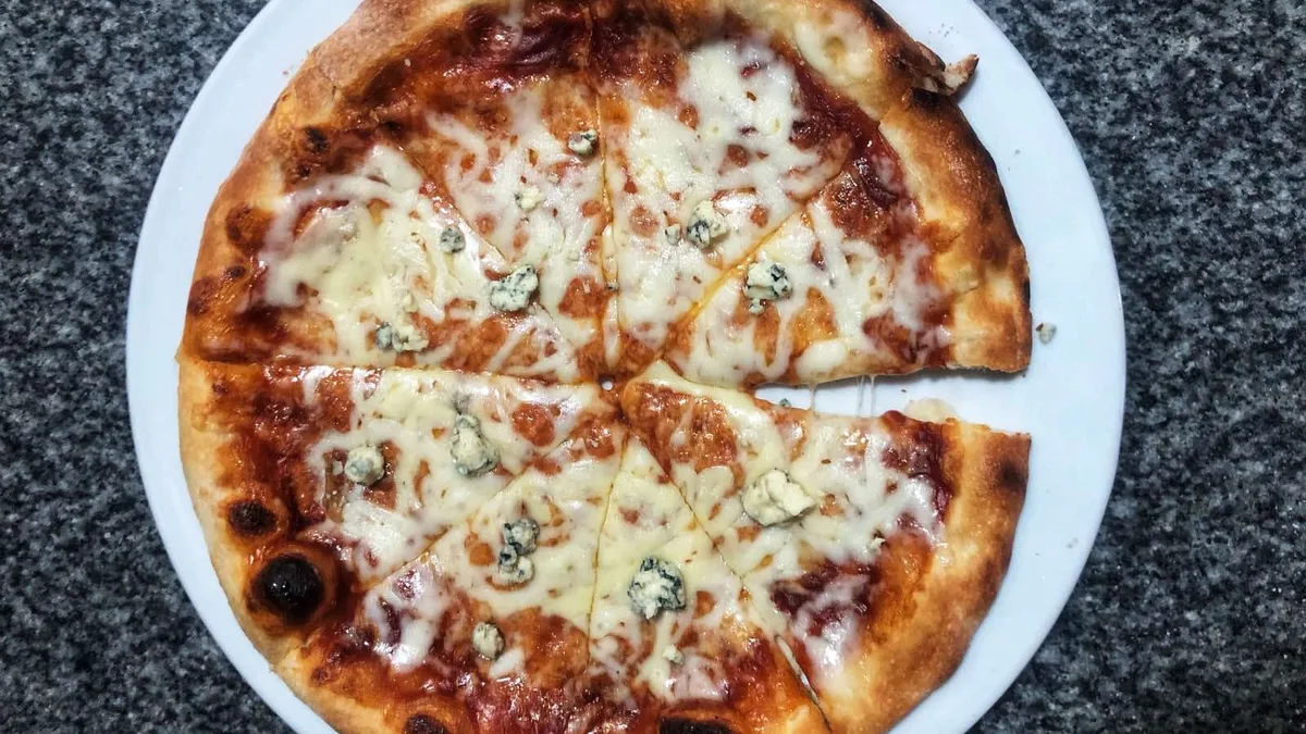 Pizza Quattro Formaggi XL 45cm