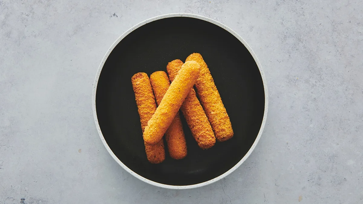Mozzarella Sticks (6 stk) (V)