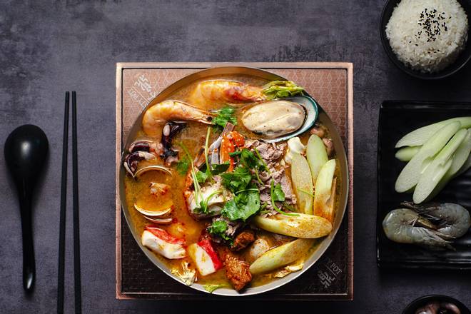 Thai Flavor Hot Soup