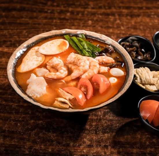 Tomato Shrimp Rice Noodle