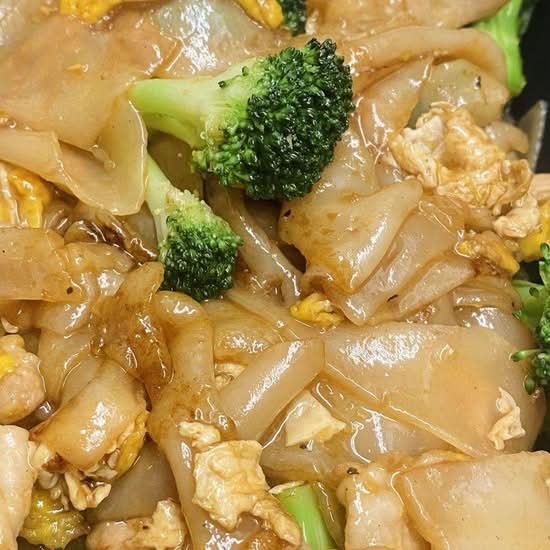 Pad See Ew