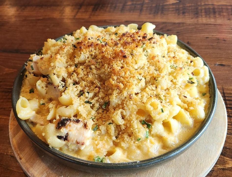 Grilled Chicken Mac N Cheese
