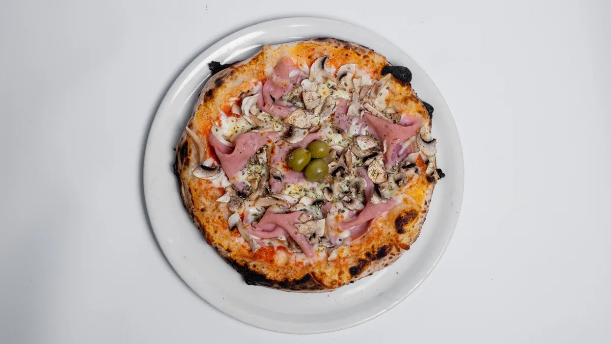 Capricciosa pizza velika