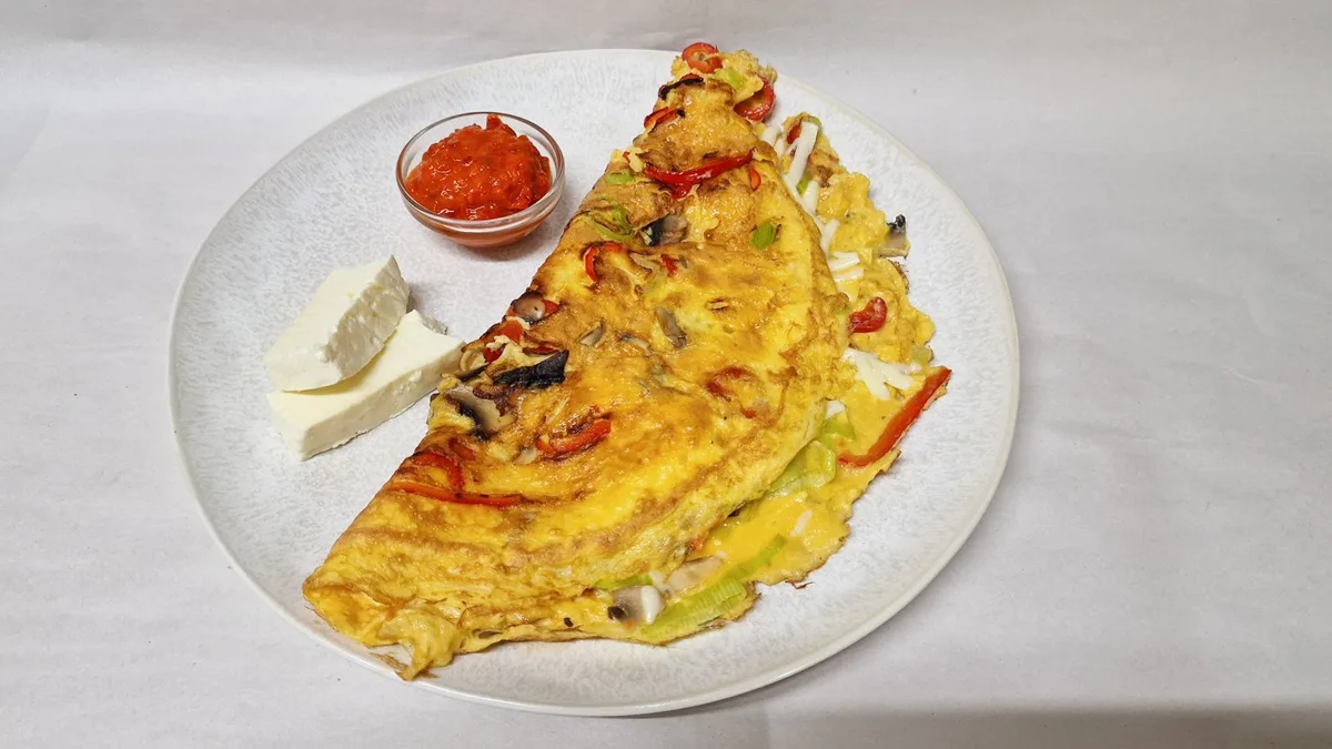 Omlet sa prazilukom i paprikom