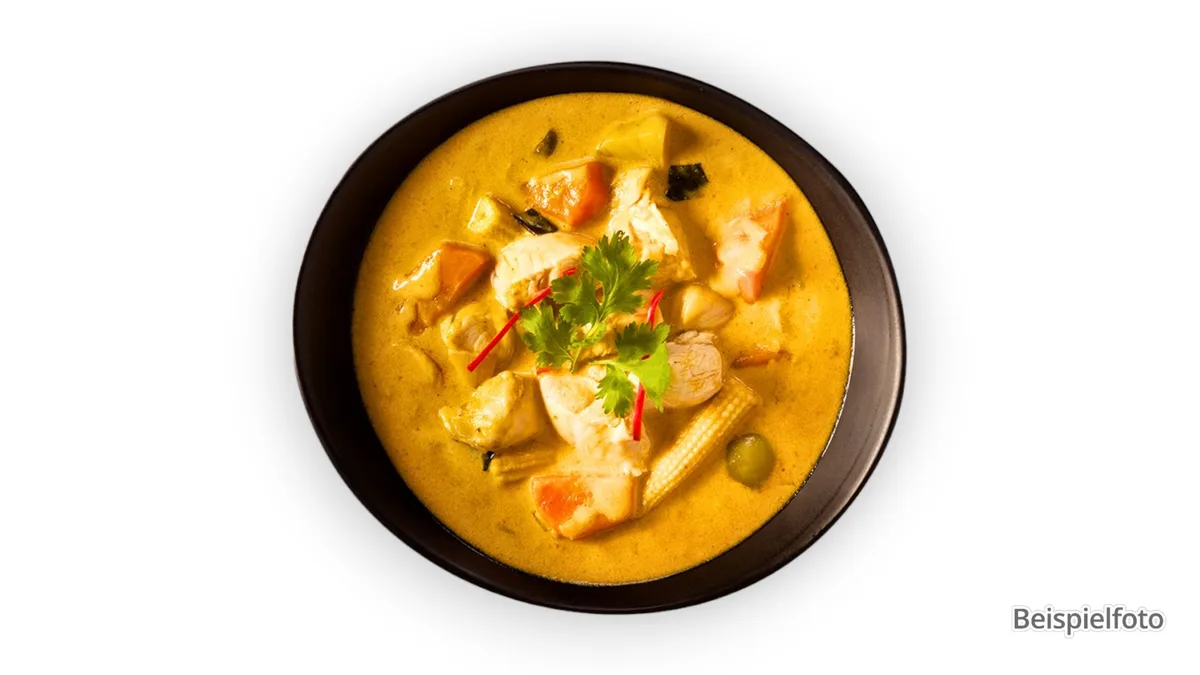 15. Hähnchen in Kokos Currysoße