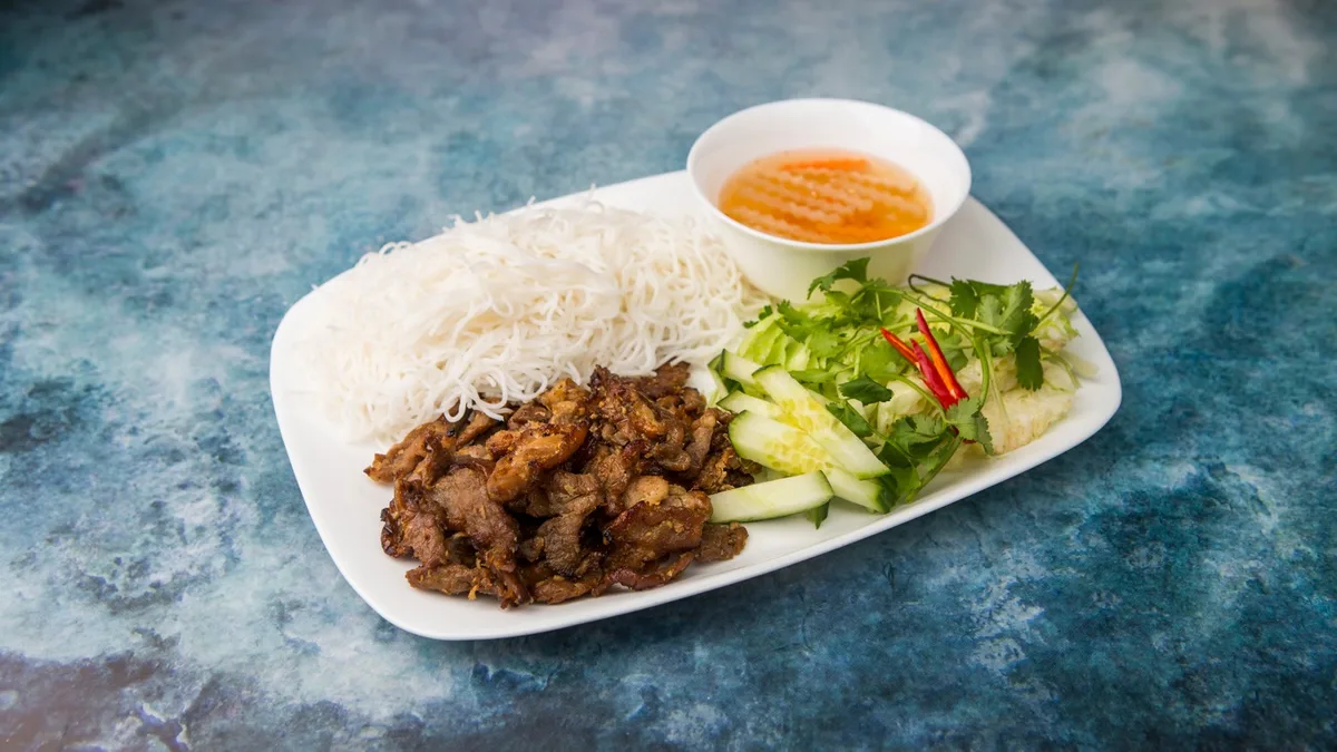 B2. Bún Chả