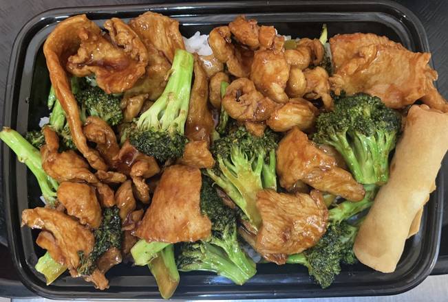 Chicken with Broccoli / 芥兰鸡