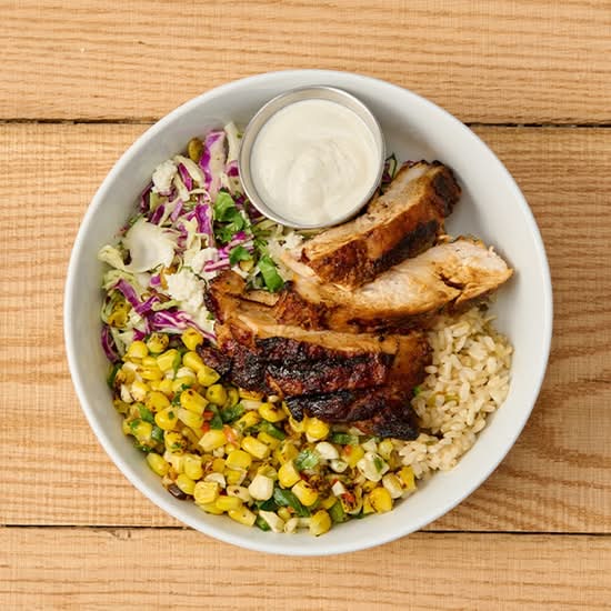 california bowl with chipotle bbq chicken