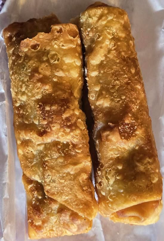 Egg Rolls (2 pcs)