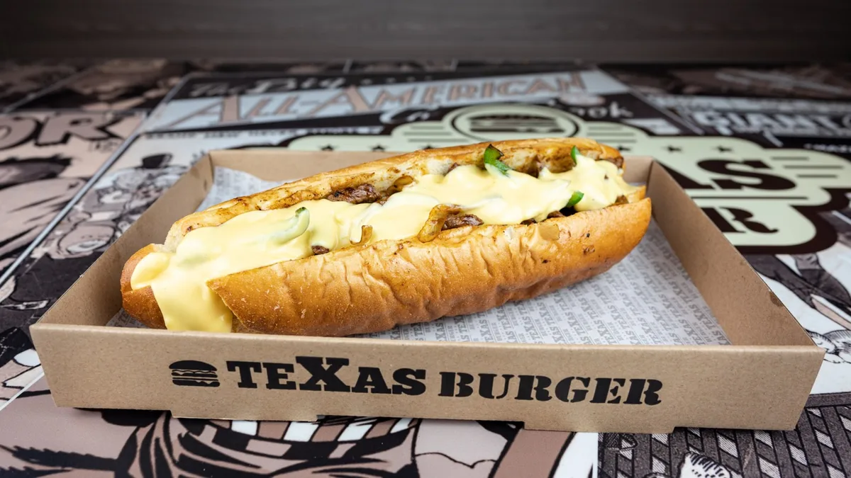 Philly Cheese Steak szendvics