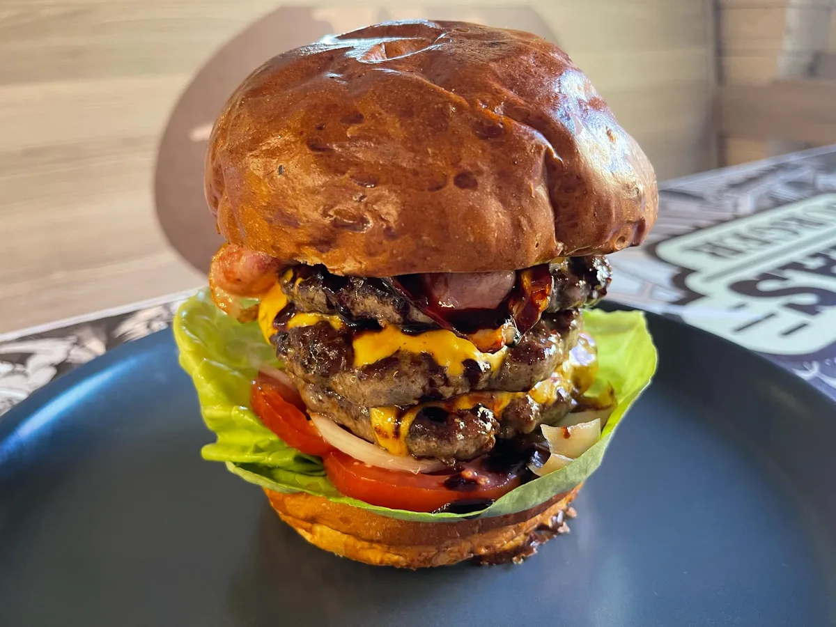 Triple burger