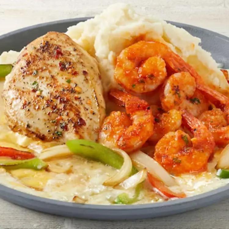 Sizzling Chicken and Shrimp