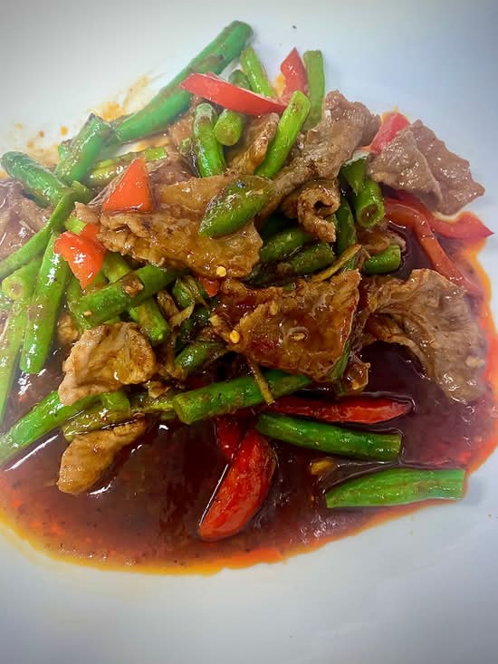 Pad Prik Khing