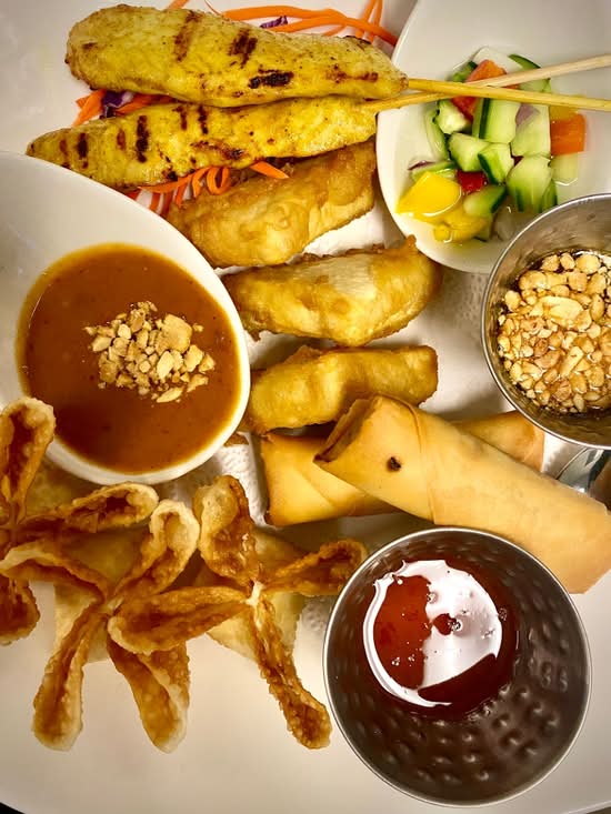 Sampler Plate