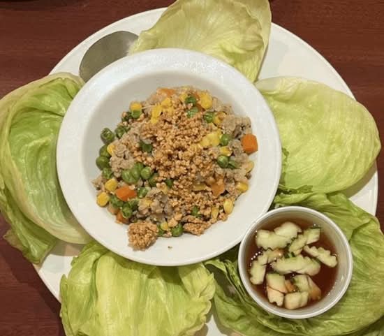 L Chicken Lettuce Wraps