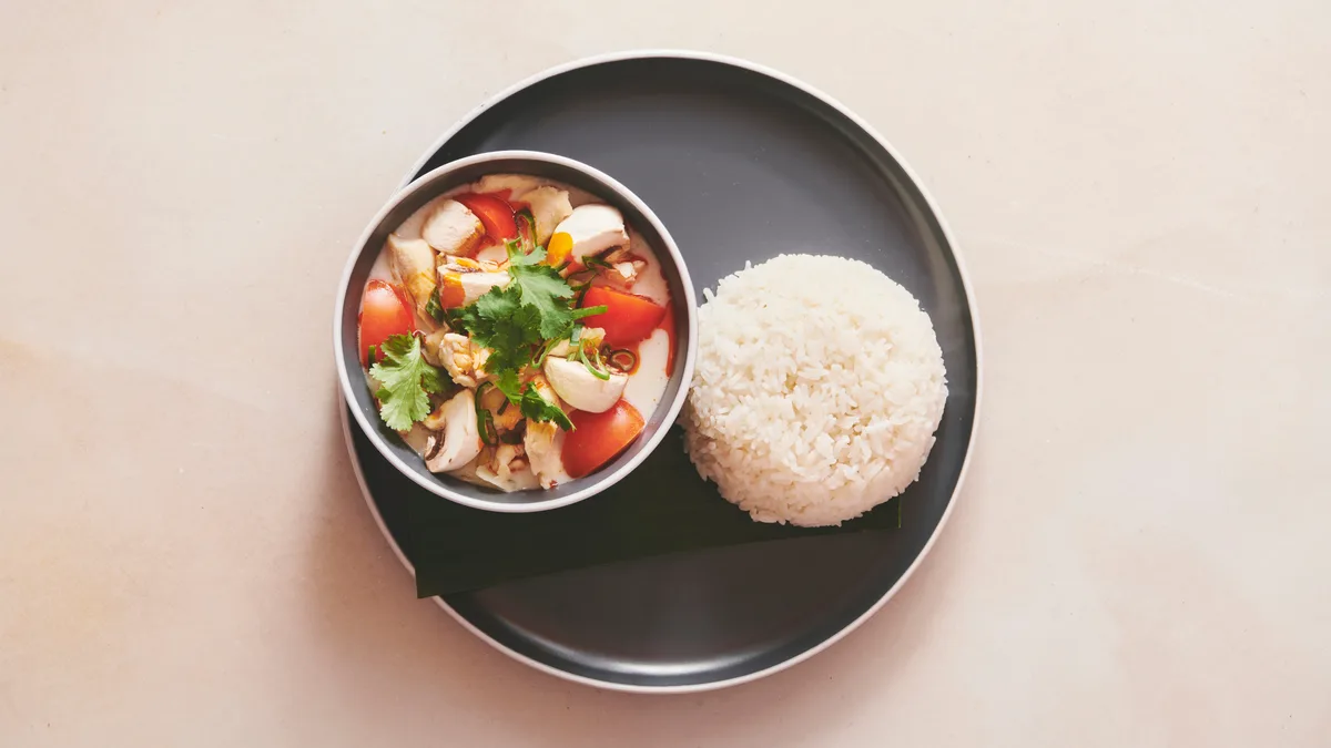 15. Klassisk thailandsk kokosmælksuppe - Tom kha