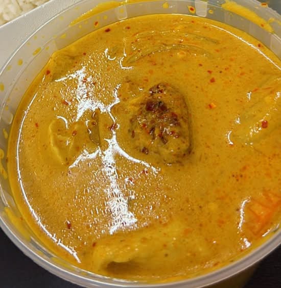YELLOW CURRY