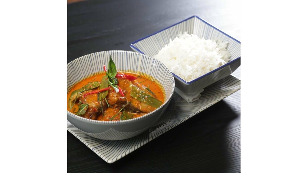 * * * RED CURRY