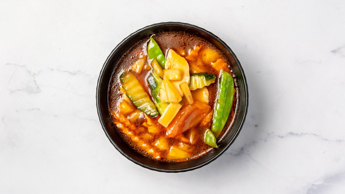 10. Kylling Med Sur Sød Sauce