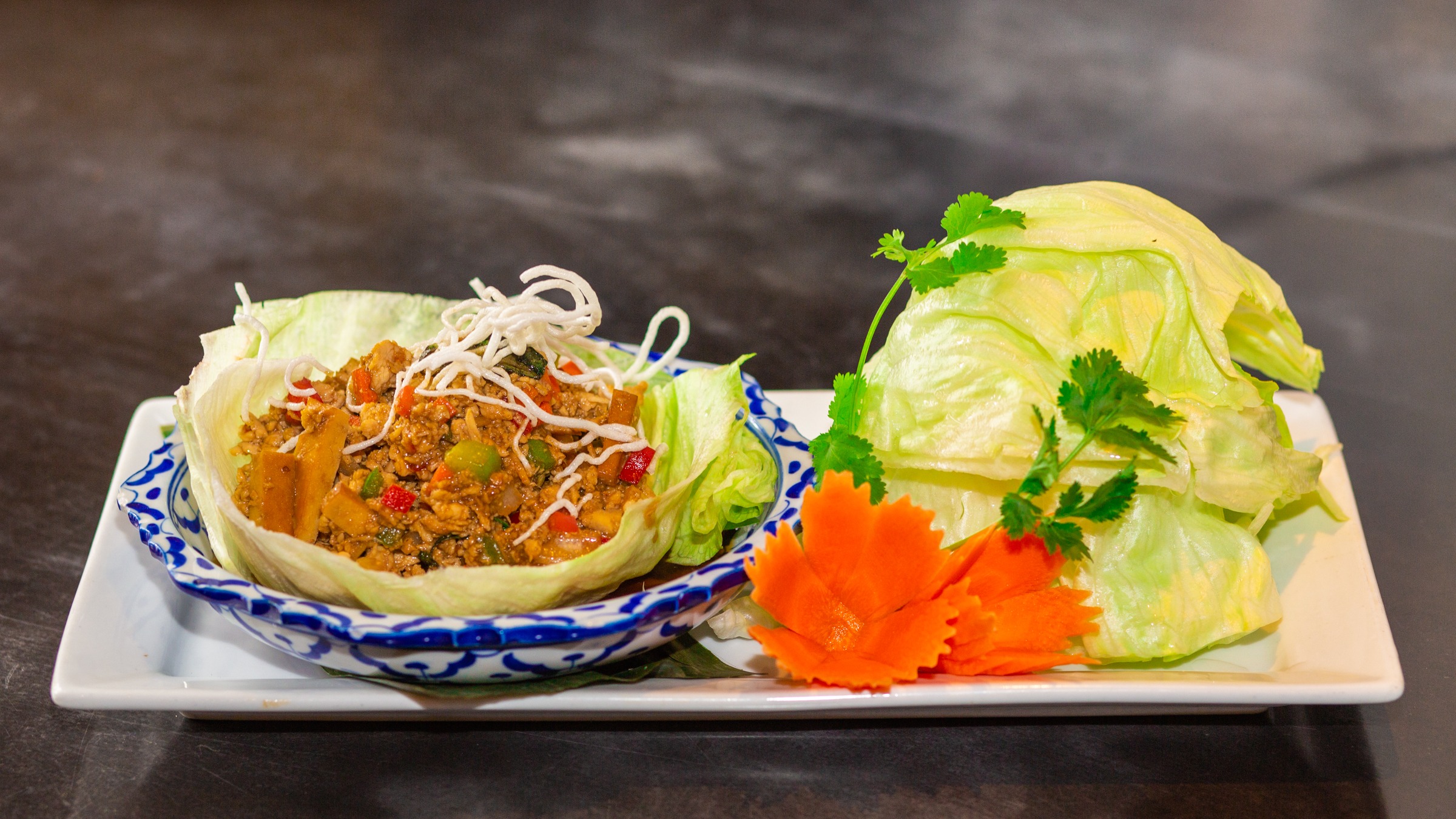 AP10. Lettuce Wrap