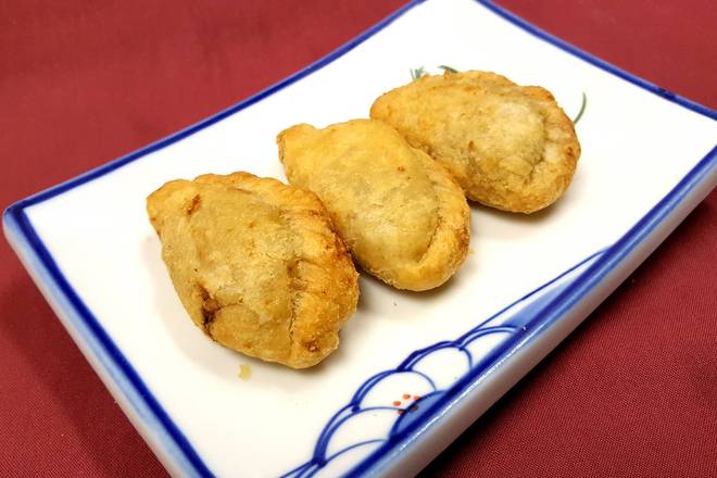 Curry Puff Veggie (Thai Samosa)