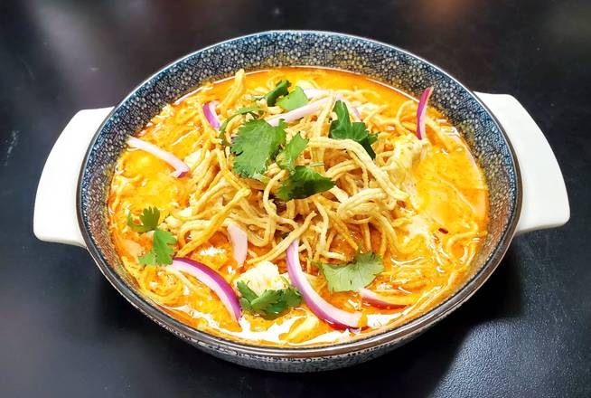 Kho Soi Noodle Curry