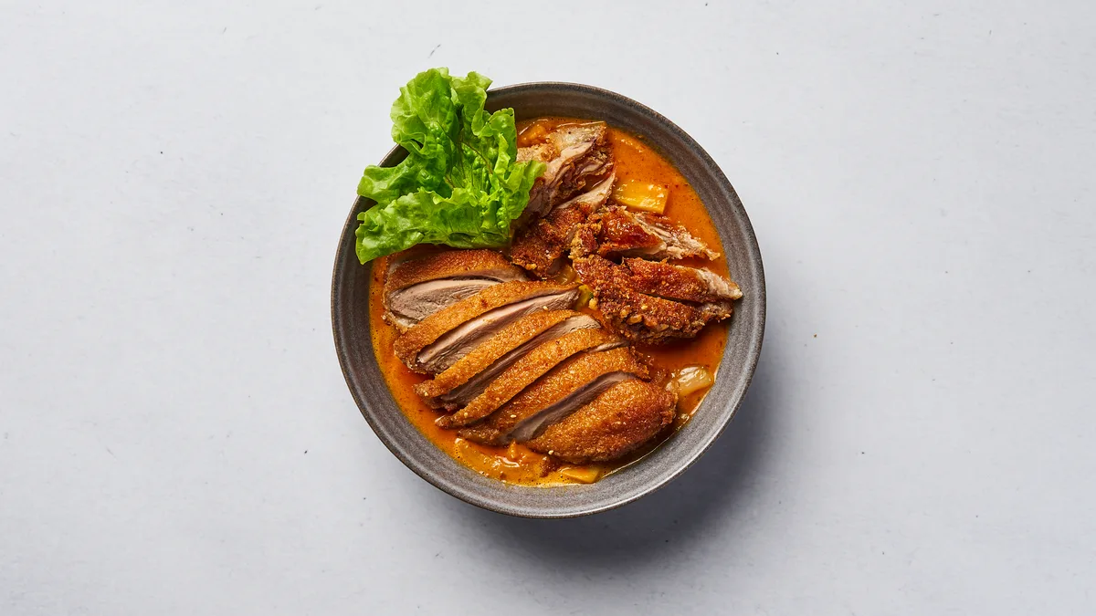 20. Krispy Anka Röd Curry