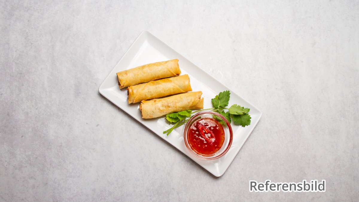 3. Thailändska Vårrullar med Hemlagad Sweet Chilisås
