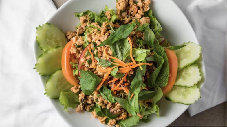 SA3. Larb (Chicken)
