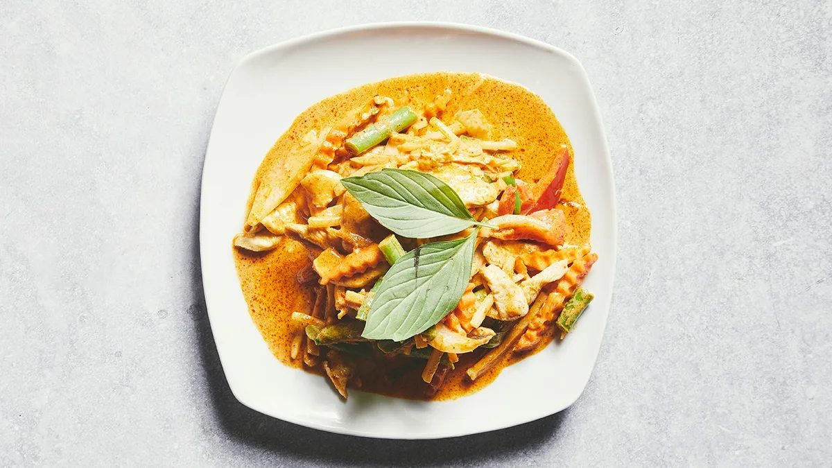 Phad Phet Gaeng Dang